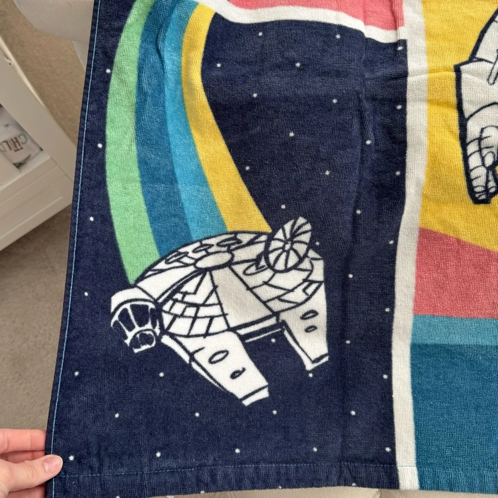Star Wars Disney Beach Towel 34 x 64” (A)